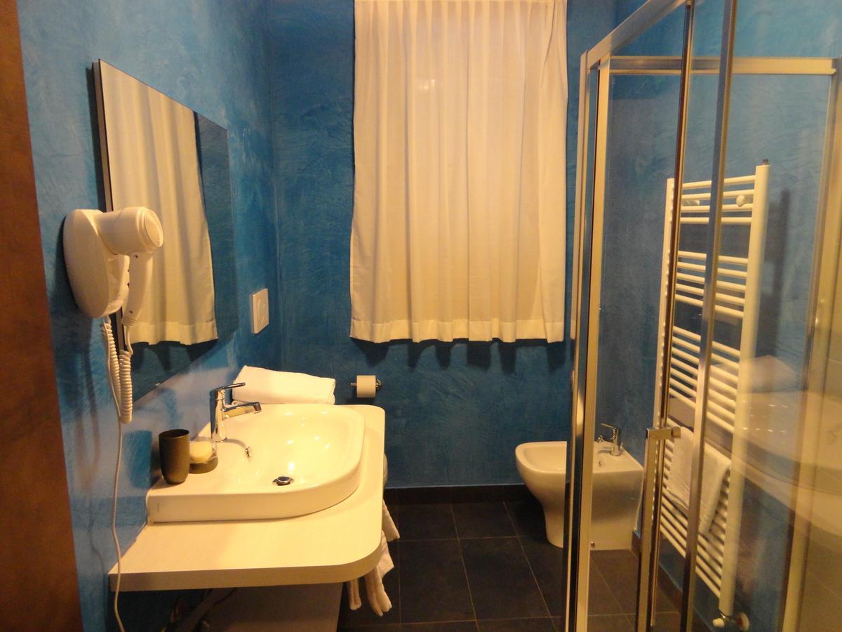Residence Sant'Anna Ponte San Pietro  Buitenkant foto